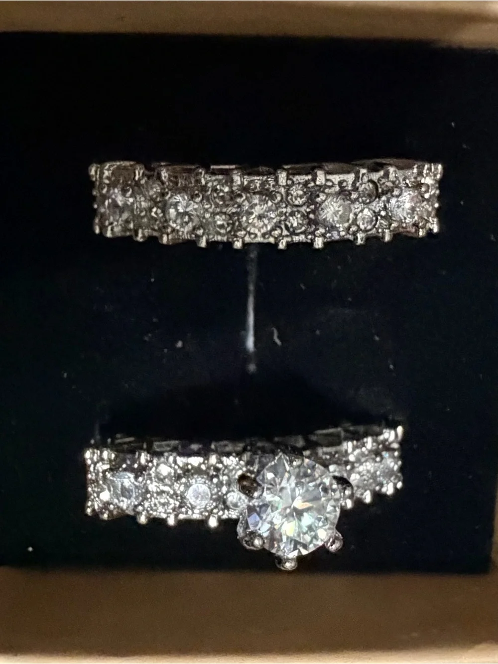 Moissanite Ring Set - Elegant Sparkle